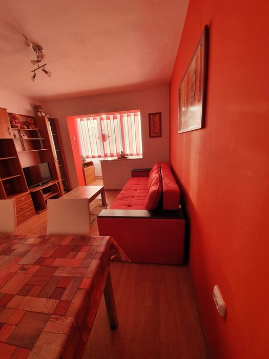 Inchiriez apartament 2 camere Tirgu Ocna
