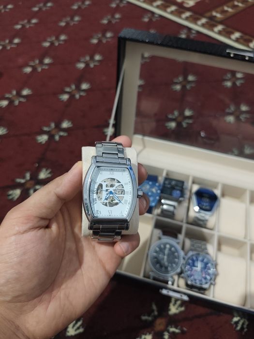 Soatlar kolleksiyasi