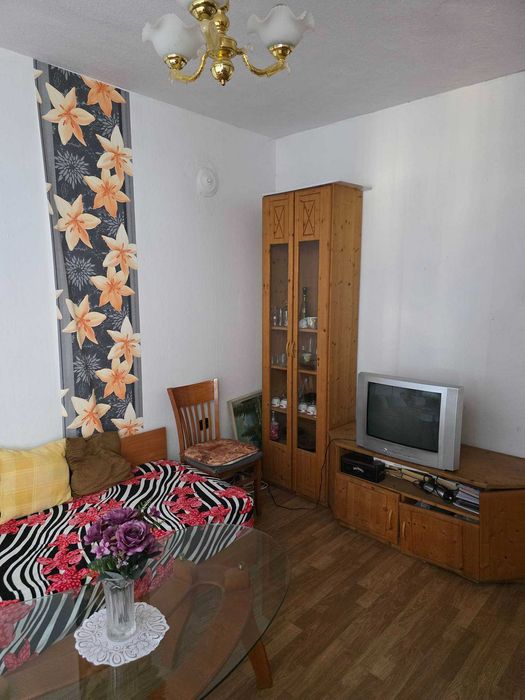 Продава се Тристаен апартамент в Казанлък - 76 кв.м за 698 €/кв.м - Снимка #1