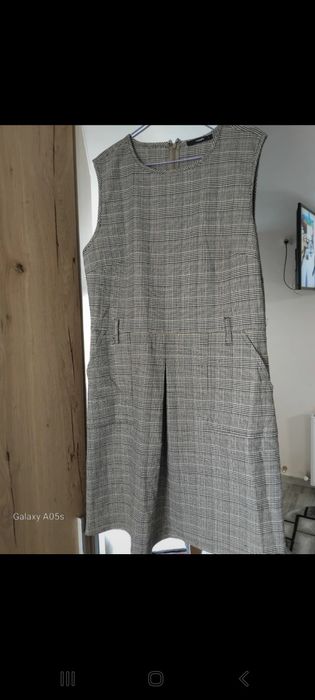 Rochie-sarafan ,stare foarte bună, marca Colin's.