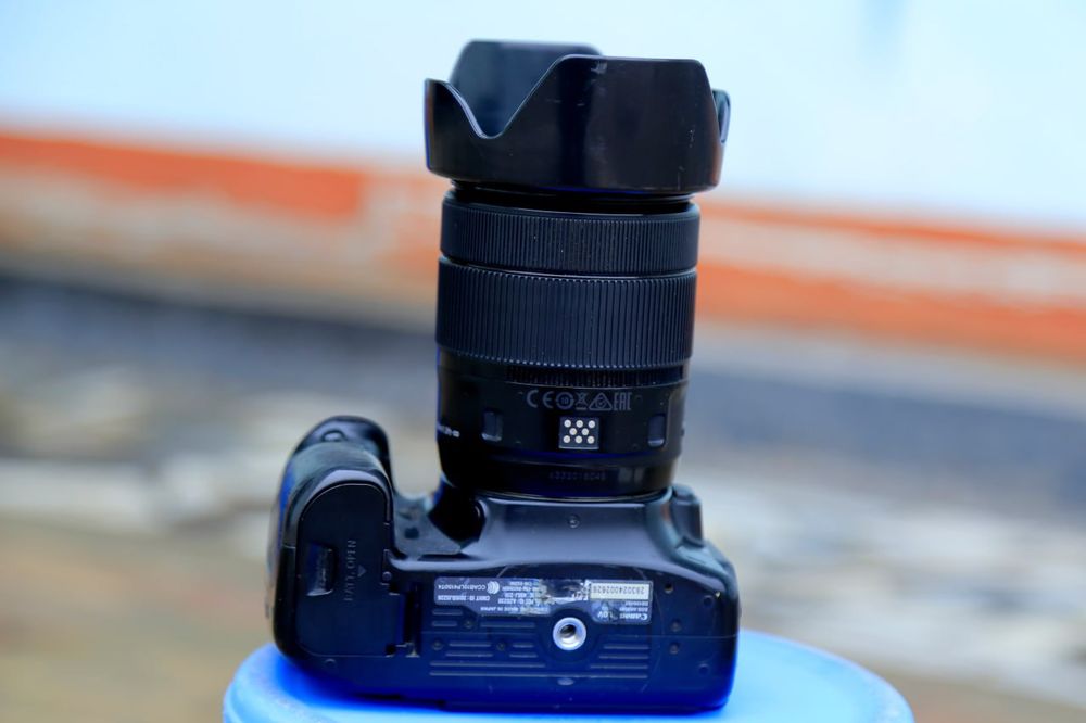 Canon 80 d srochni sotiladi