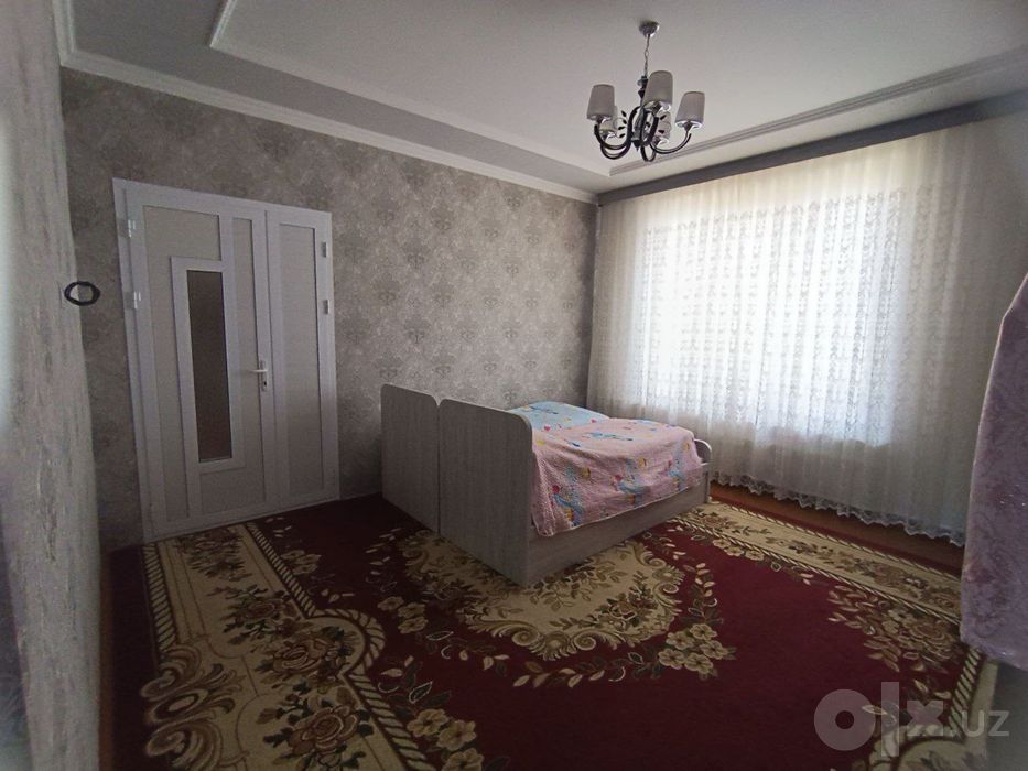 Срочно продается дом в Кибрае 9.5 сотков