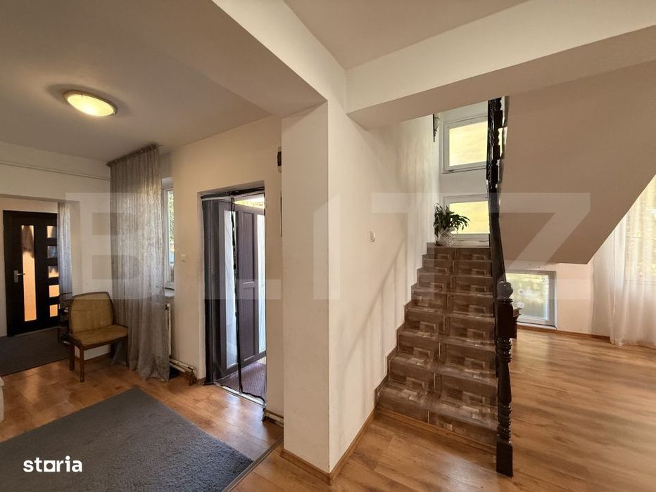 Casa S + P + E + M 232 mpu, 238 mp teren cu foisor, Centru