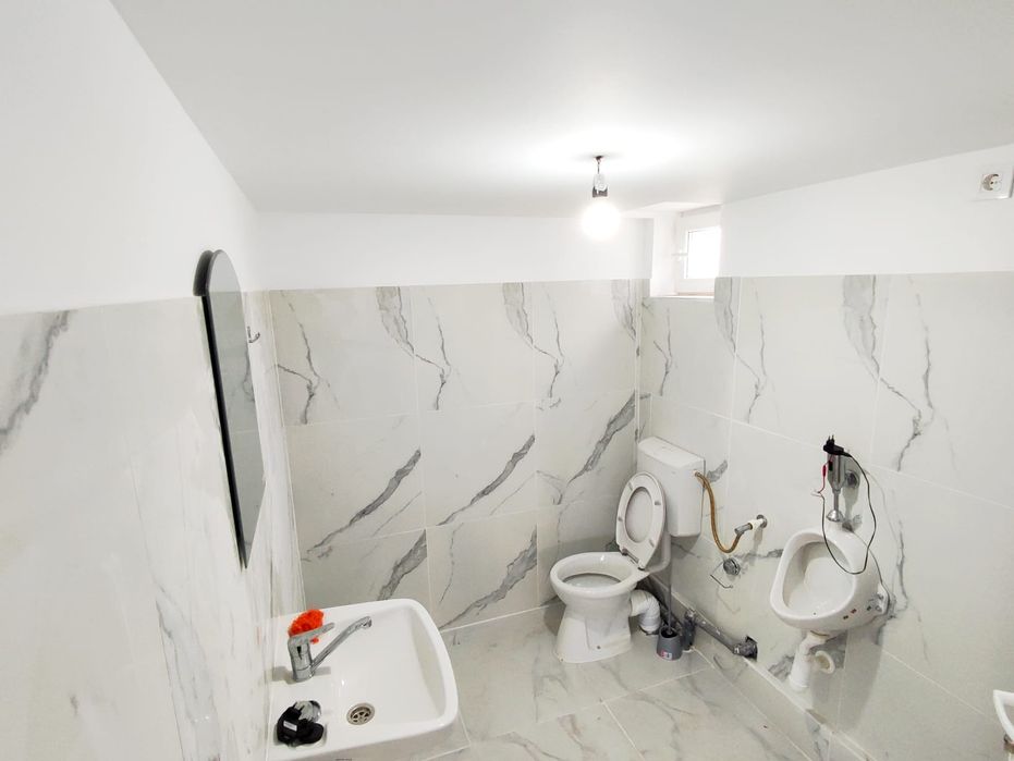 Hală închirierz 700m2 . 300m2, hală 400m2 curte