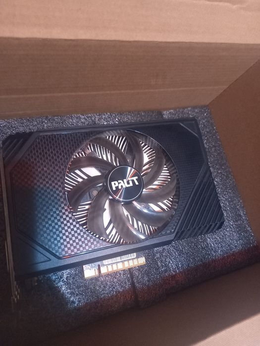 RTX 3050 8GB StormX