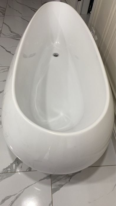 Продам в ванну в идеальном состоянии