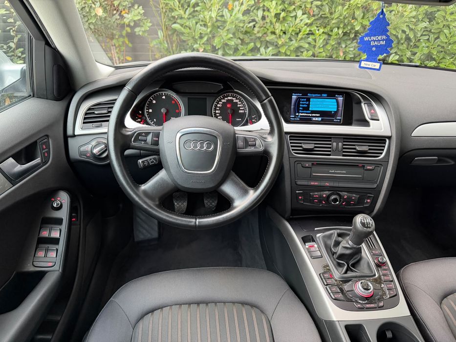 AUDI A4 2010 — imagine 5