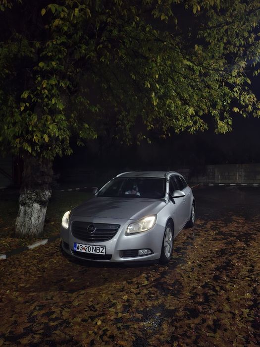 Opel isngnia 2.0 160cp