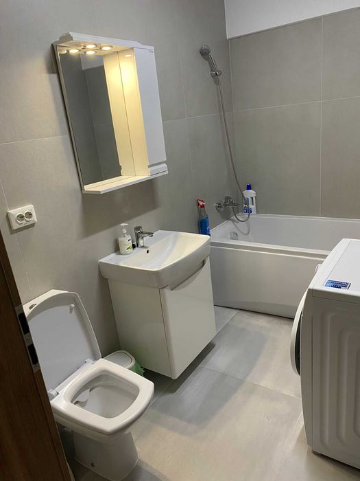 Apartament de inchiriat Bistrita- bloc nou,zona buna