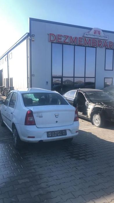 Dezmembram Dacia Logan 1.2 B an fabr. 2011