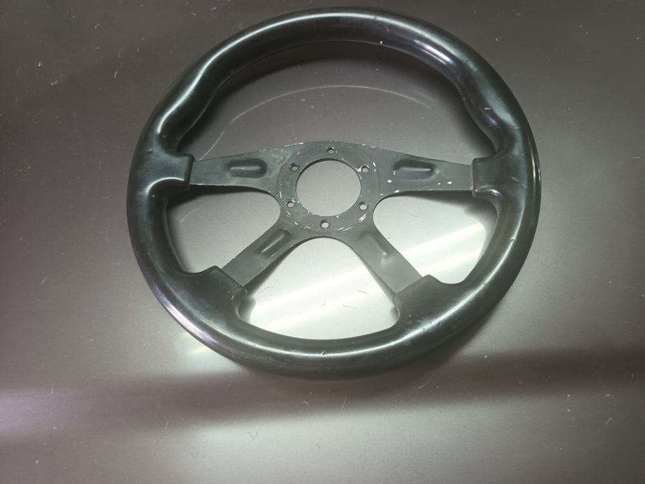 Фланец за мерцедес 190 и 124  и фланци 5 112 30 мм