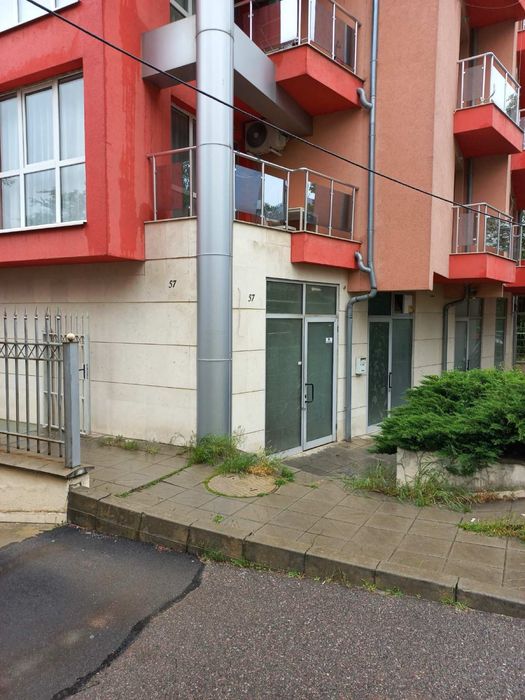 Продава се Едностаен апартамент в София, Полигона - 30 кв.м за 2267 €/кв.м - Снимка #3