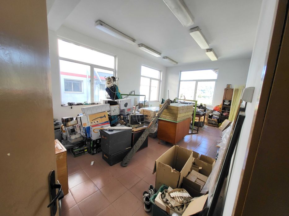 Продава се Промишлена сграда в Пещера - 500 кв.м за 800 €/кв.м - Снимка #9