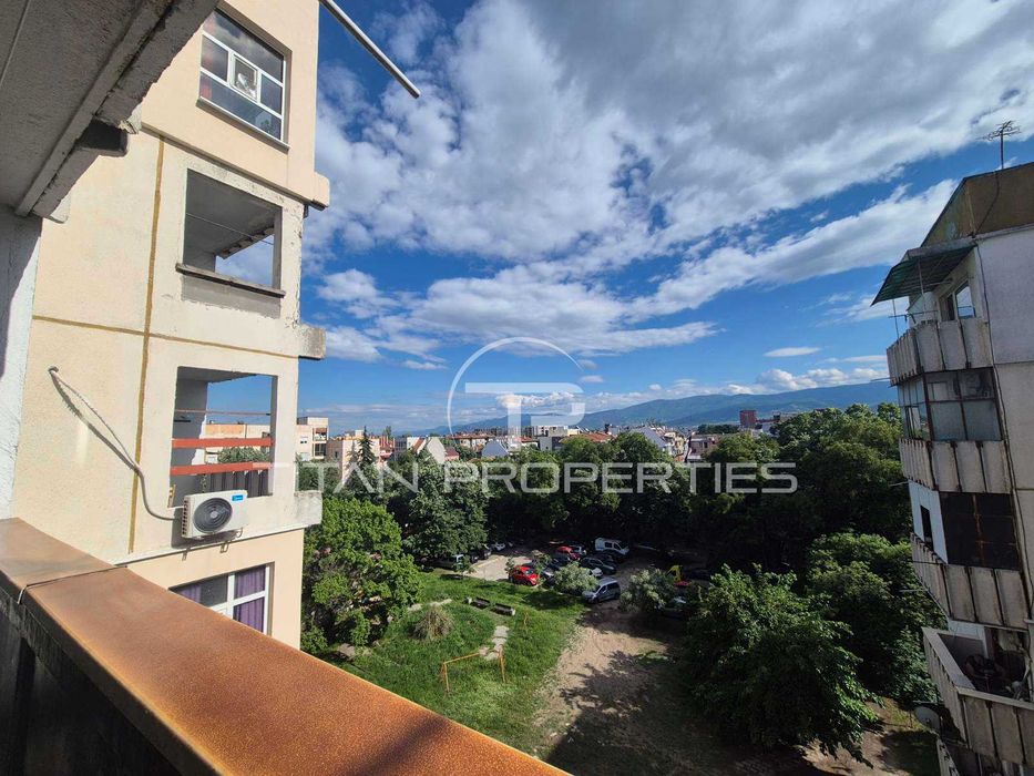 Продава се Тристаен апартамент в Пловдив, Кючук Париж - 96 кв.м за 1563 €/кв.м - Снимка #13