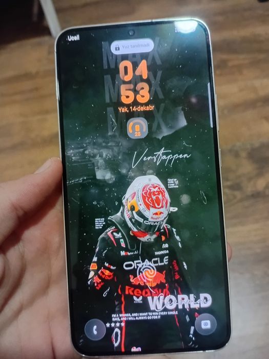 Samsung S22 plus 5G  holati ideal