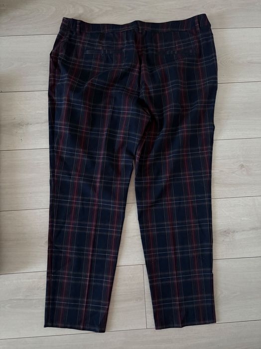 Pantaloni subtiri de dama marimea 46, Canda