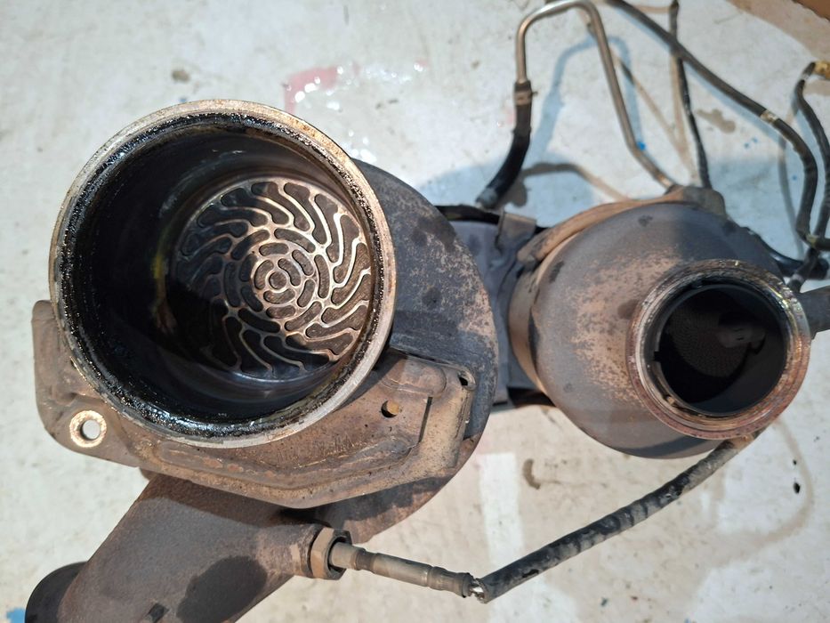 Filtru particole /dpf cod 04L 131 723AN /04L 131 602 E