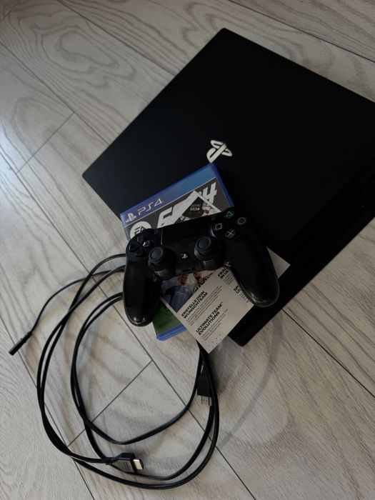 Ps 4 Pro Consola Ps PlayStation 4 PRO 1 TB Folosit Foarte Putin !