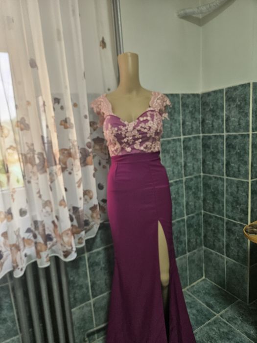Rochie dantelată mărimea 36
