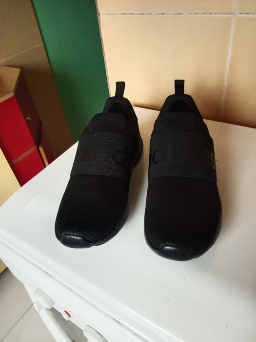 Кроссовки Adidas чёрные