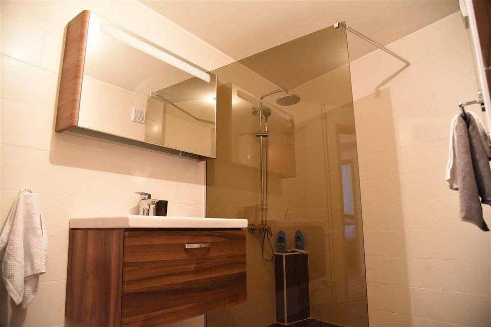 Дава се под наем Двустаен апартамент в Бургас, Лазур - 57 кв.м за 229.5 € - Снимка #5