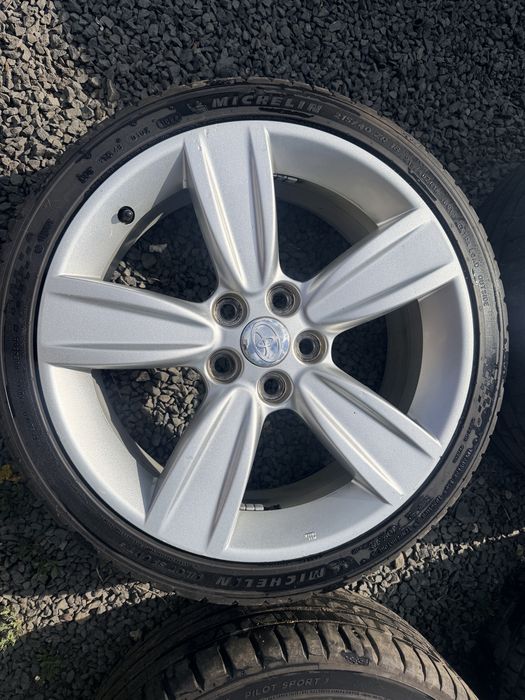 Jante aliaj R18 5x114.3 + anvelope 215/40 R18 – stare foarte bună