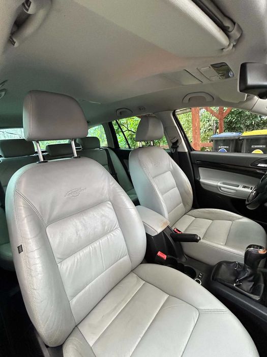 SKODA Octavia 2011 — imagine 5