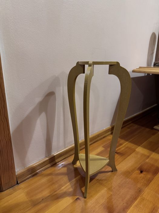 Подставка для цветов