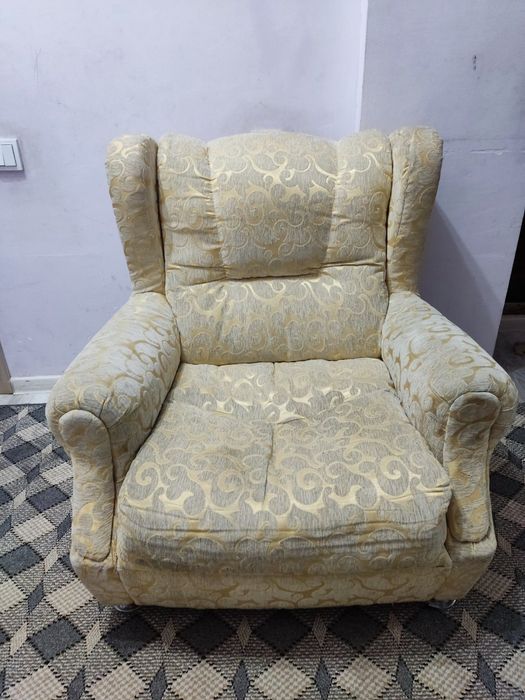 Диван кресло. Раскладной.
