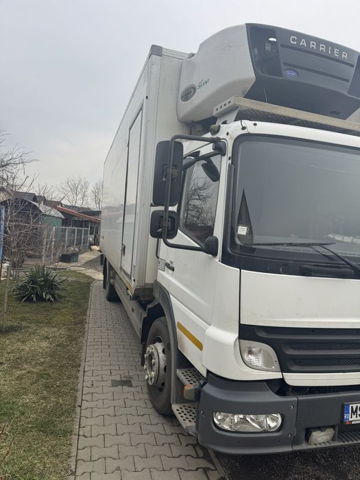 Mecedes-benz atego frigorific