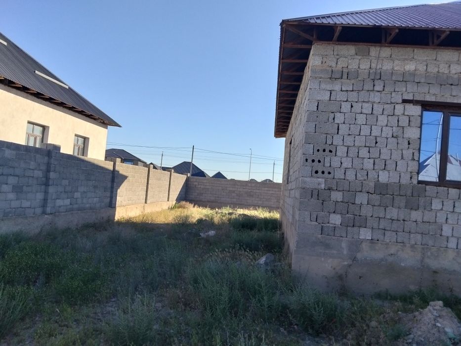 Улкен уй сатылады