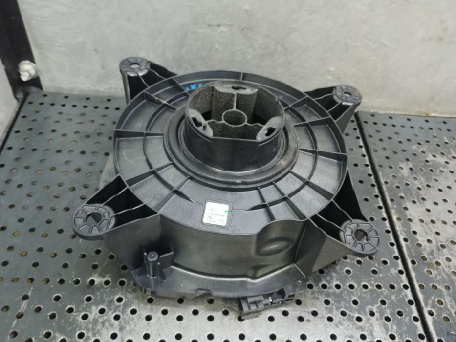 boxa spate mercedes  a-class  w177  a