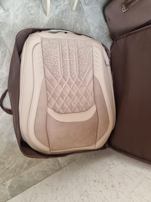 Продам чехол машины