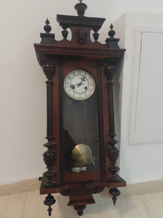 Pendula,ceas de perete marca Junghans germ