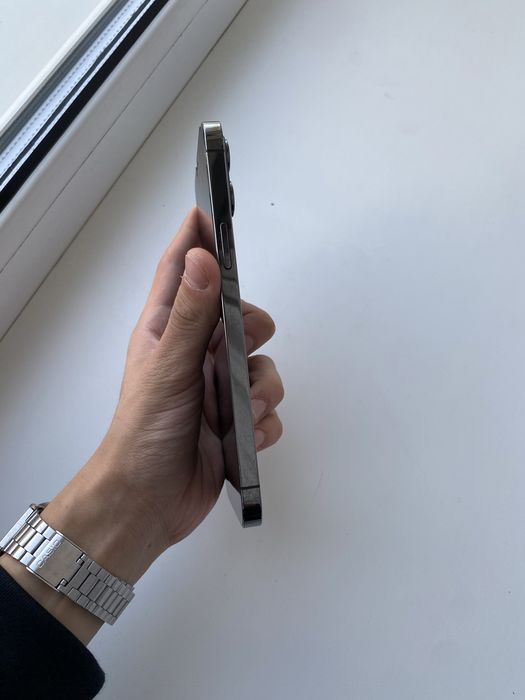 Продам 12 PRO MAX