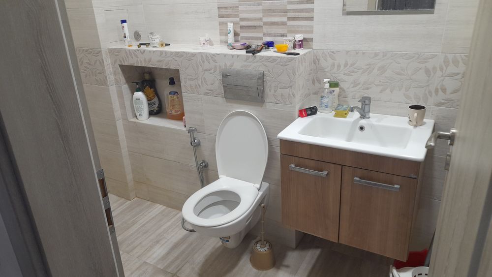Продава се Двустаен апартамент в Асеновград - 82 кв.м за 1433 €/кв.м - Снимка #3