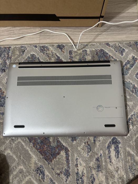 Ноутбук  HYDRA H20