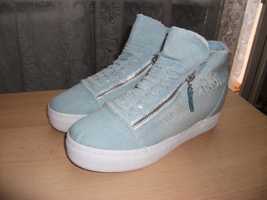 Новые ДЖИНСОВЫЕ КЕДЫ со вставной платформой, р 38-39.