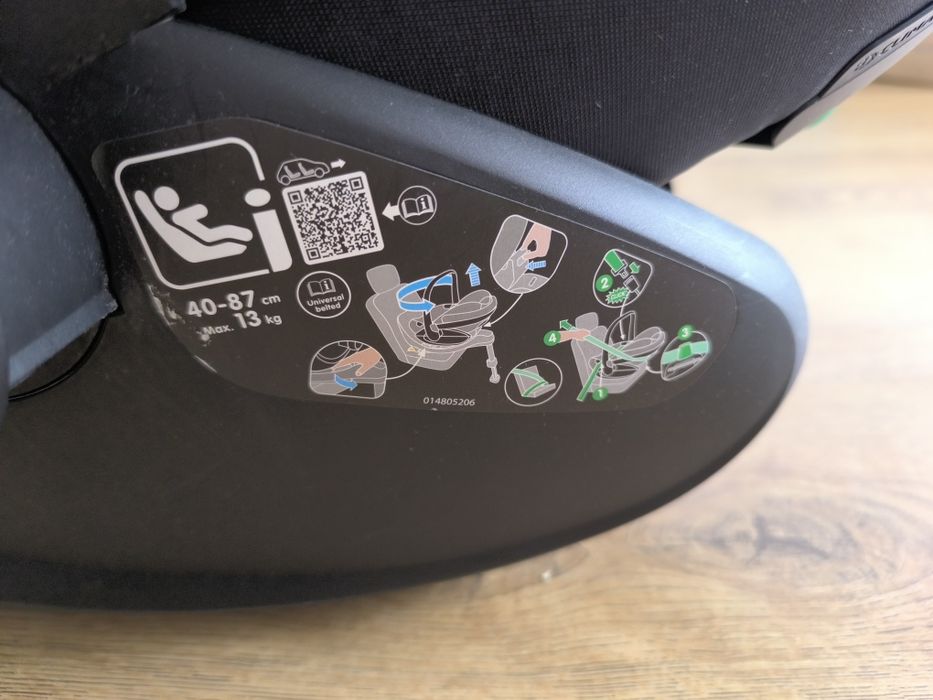 Vând scoica auto maxi cosi pebble 360 pro2 în garanție