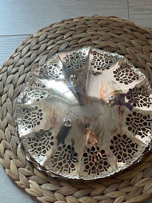 Посребрена фруктиера, поднос за плодове, Queen Anne от 80те, 24см