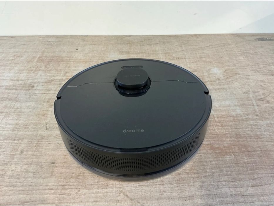 Robot de aspirare DreameBot d10s pro
