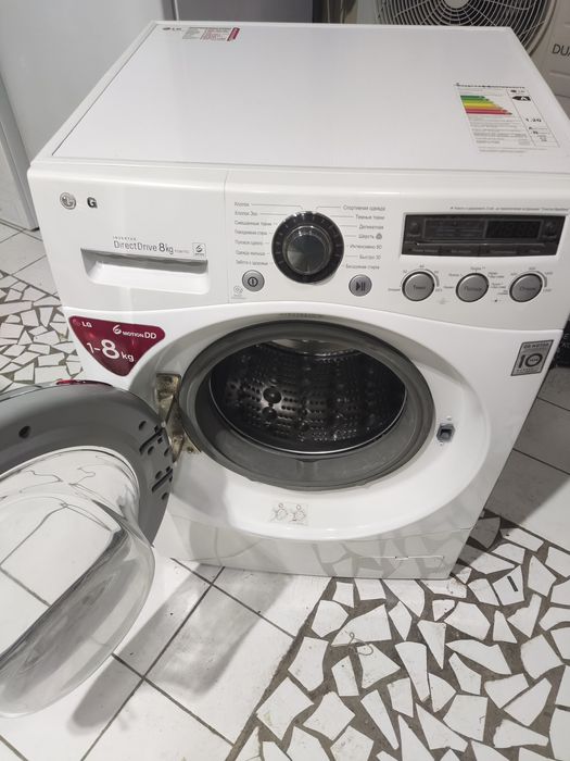 Стиральная машина LG 8 kg.