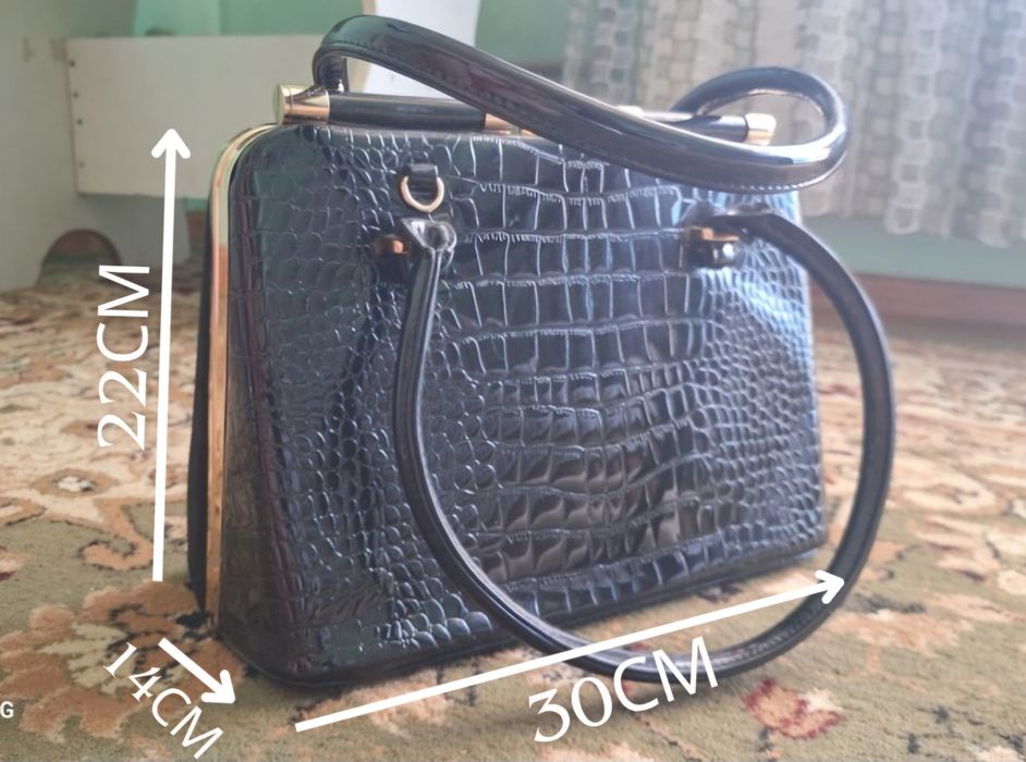 Черная сумка двухсторонняя