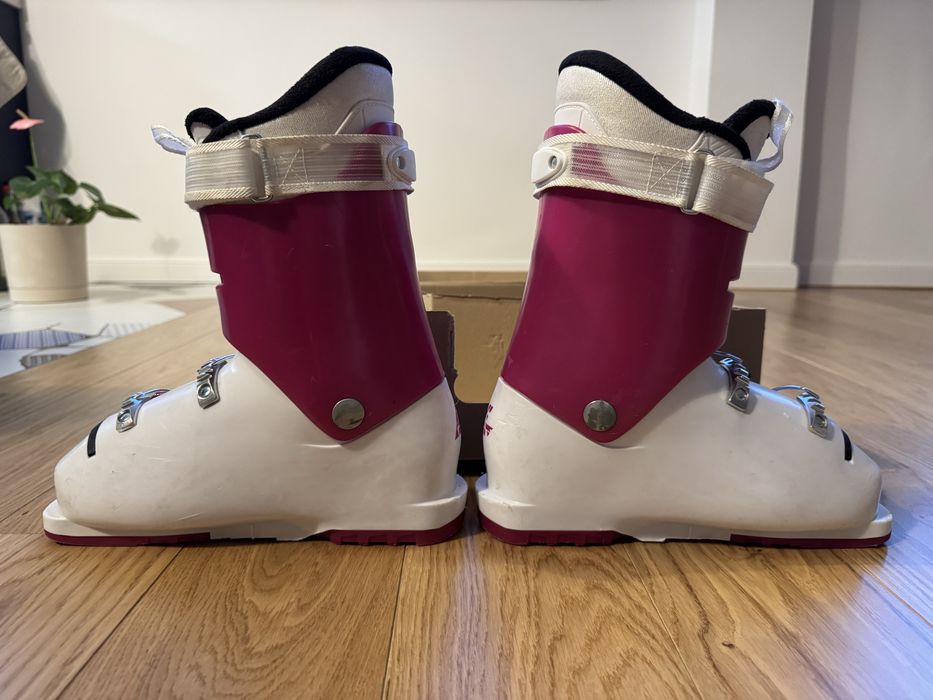 Ски обувки LANGE за момиче