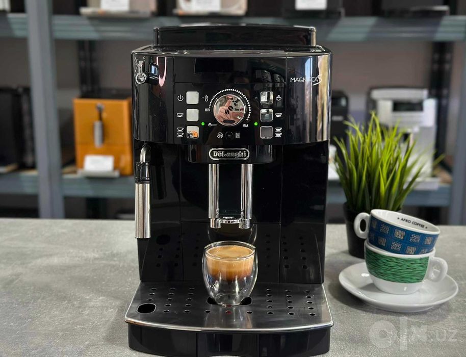 Кофемашина DeLonghi низком сена доставка есть другие модели есть 24/7