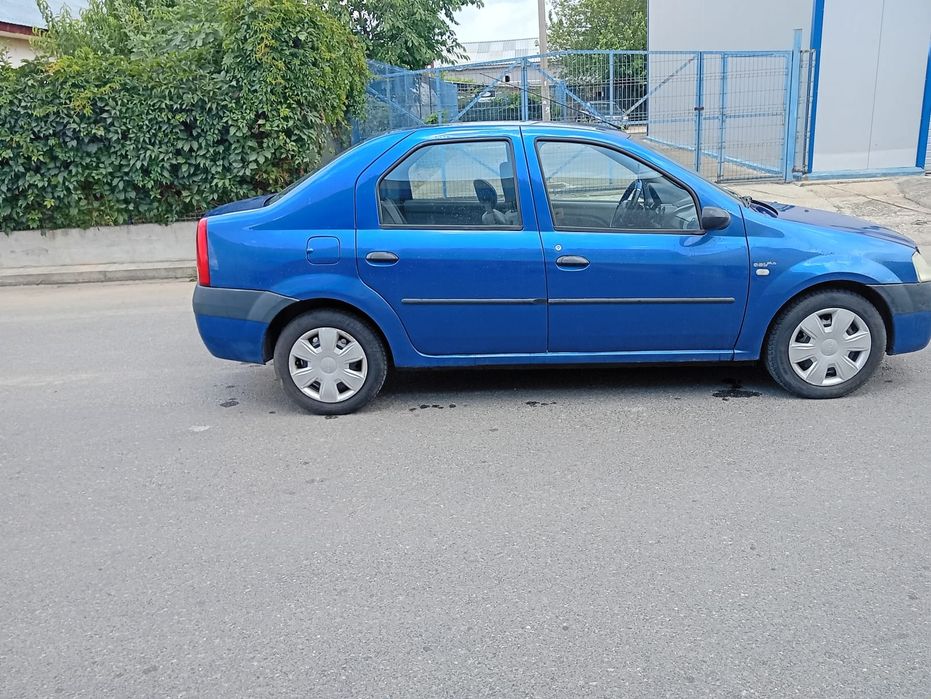 Vand dacia logan  full  16 benzina  propietar