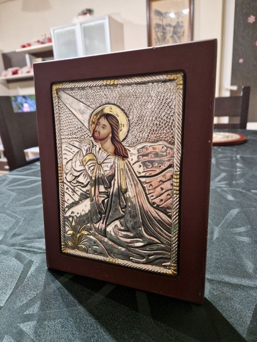 Прекрасна антикварна сребърна икона