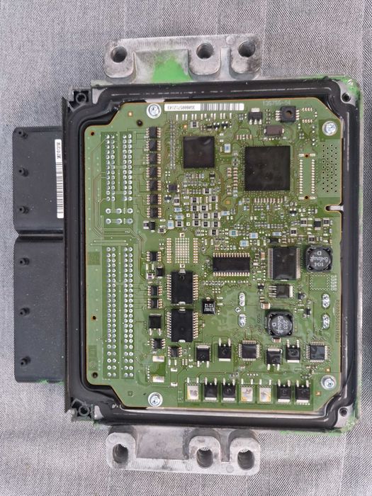 ECU Calculator Passat B6 03L907309 CBAB Antara 25189813 Ecu 8200498188