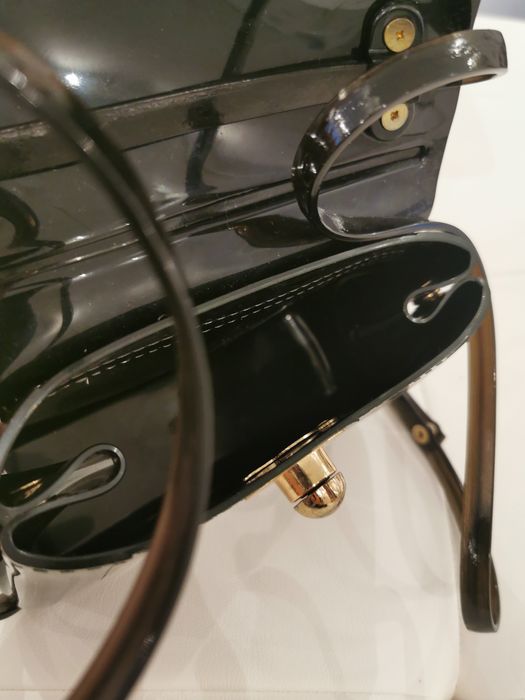 Малка гумена чанта