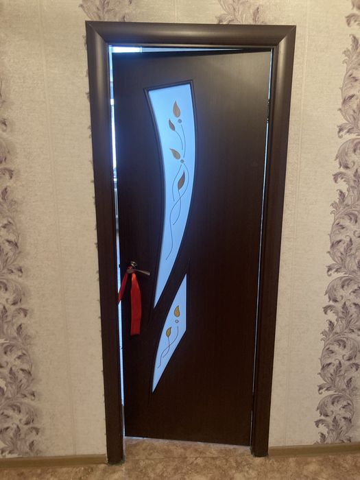 Продам двери межкомнатные